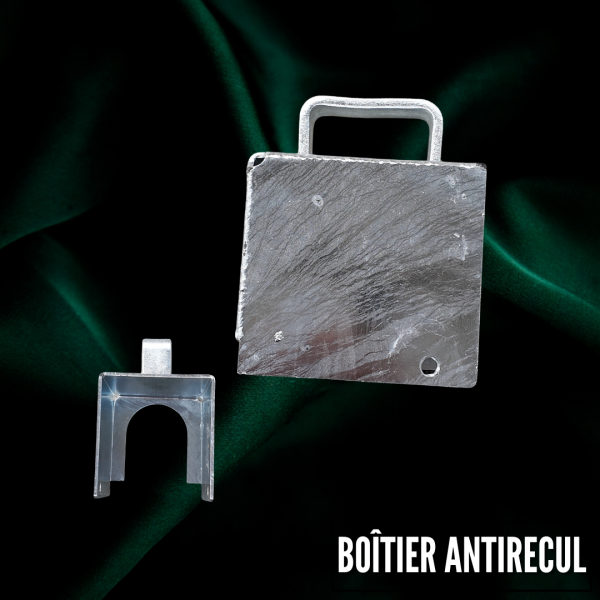 Boîtier antirecul